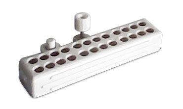 전극 케이블 슬롯